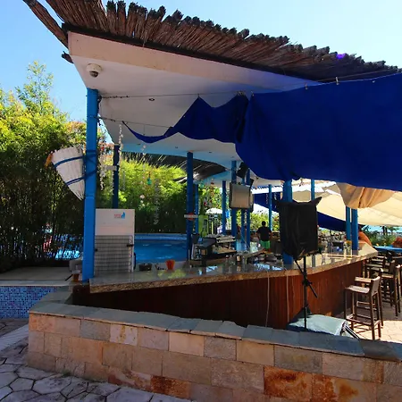 Menada Ravda * Aheloy