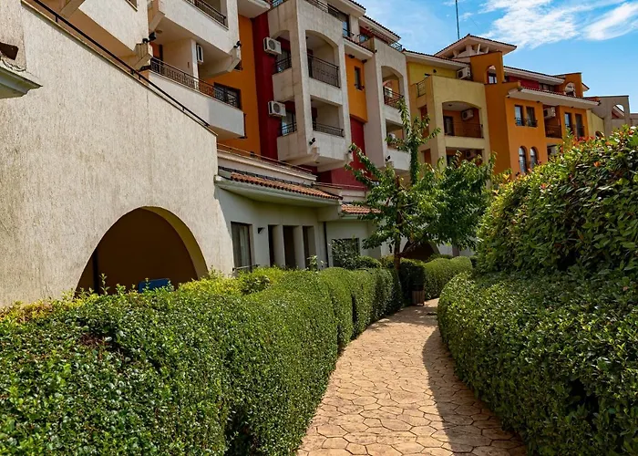 Menada Ravda * Acheloj