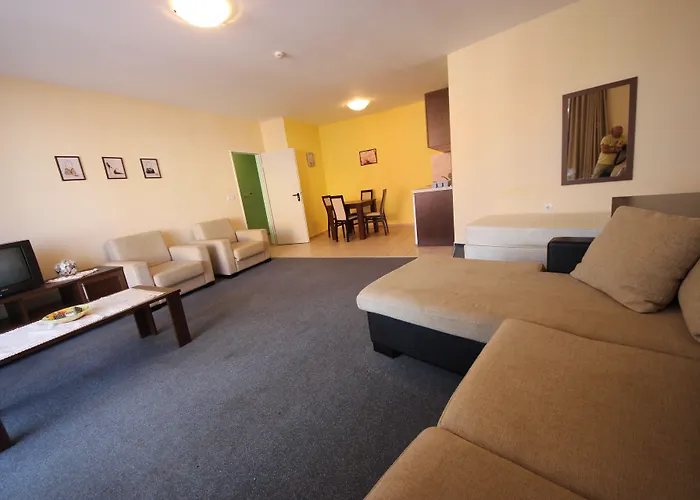 Menada Ravda * Acheloj