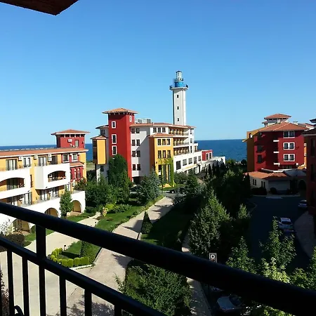 Menada Ravda Apartment *