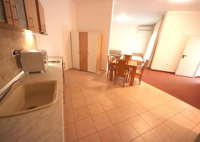 Menada Ravda Appartement *